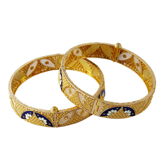 Elegant Gold Bangles for Women